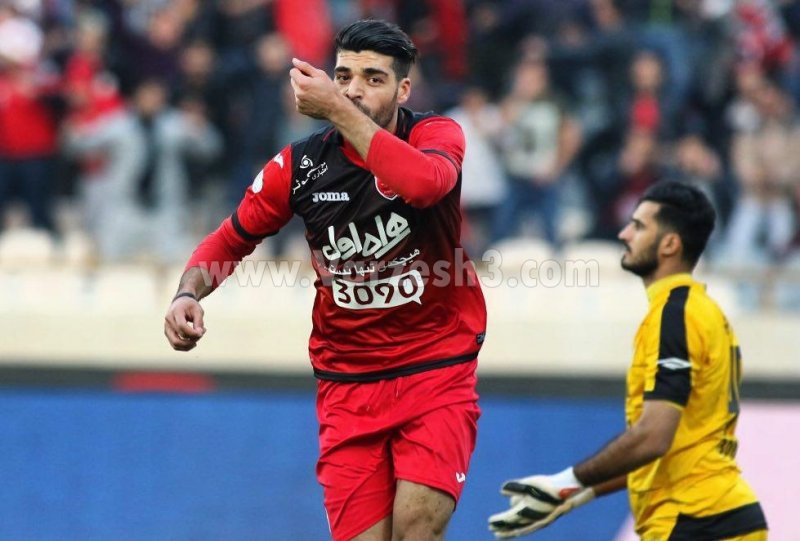 پرسپولیس نمی‌خواهد طارمی را از دست بدهد