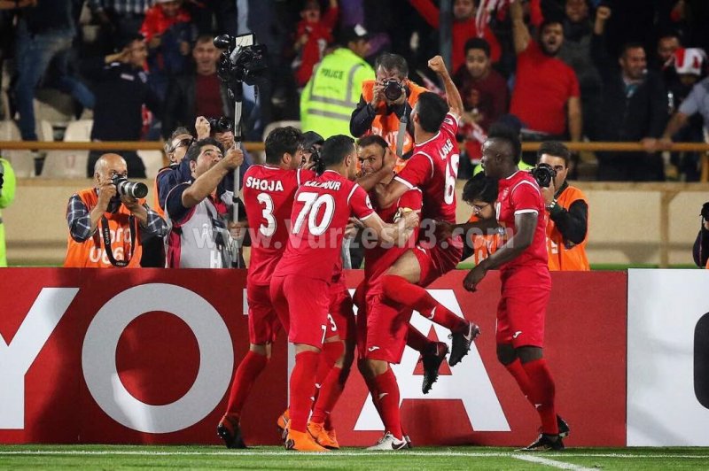 پرسپولیس 2- الجزیره 1؛ صعود با گل سوپرمن