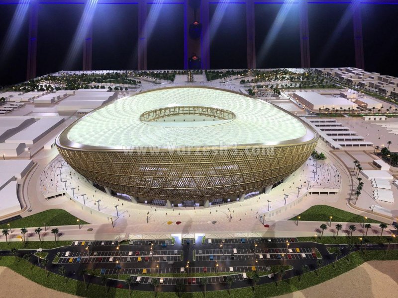 رونمایی از ماکت ورزشگاه لوسیل با جواد ظریف