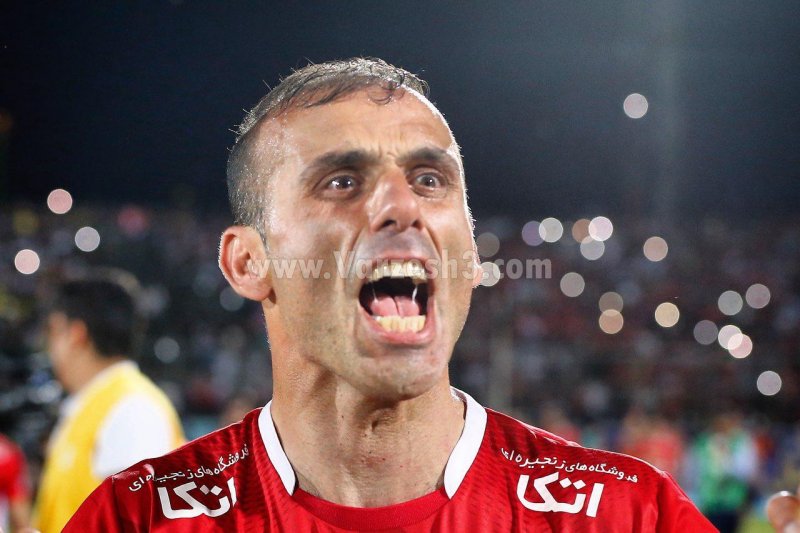 مسی نه؛ سیدجلال هستم آماده خدمت به پرسپولیس