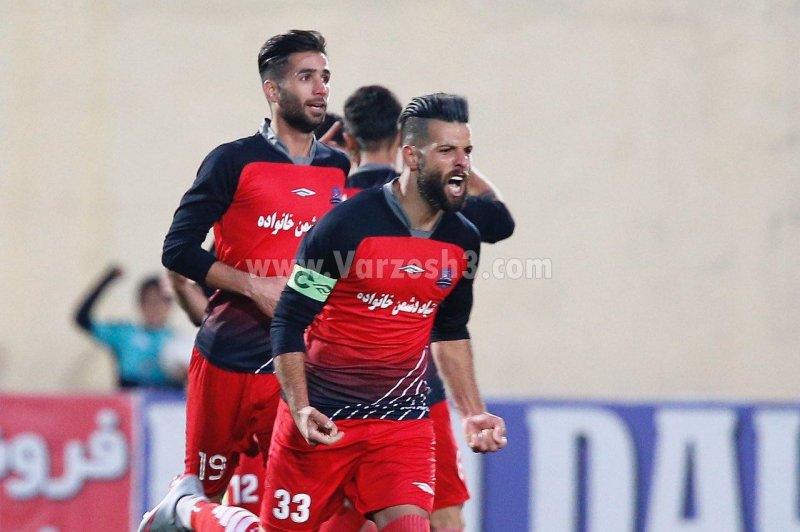 محمد عباس زاده با انگیزه خاص در برابر پرسپولیس 