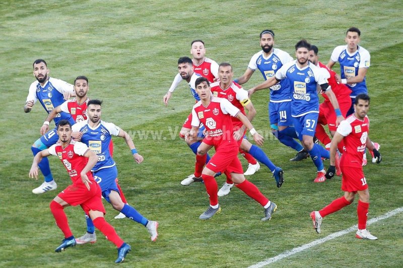 تنفس پرسپولیس و استقلال در زمان صفر