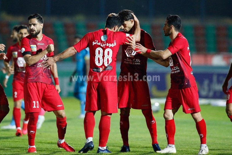 پول پرسپولیسیها فردا به حسابشان واریز میشود
