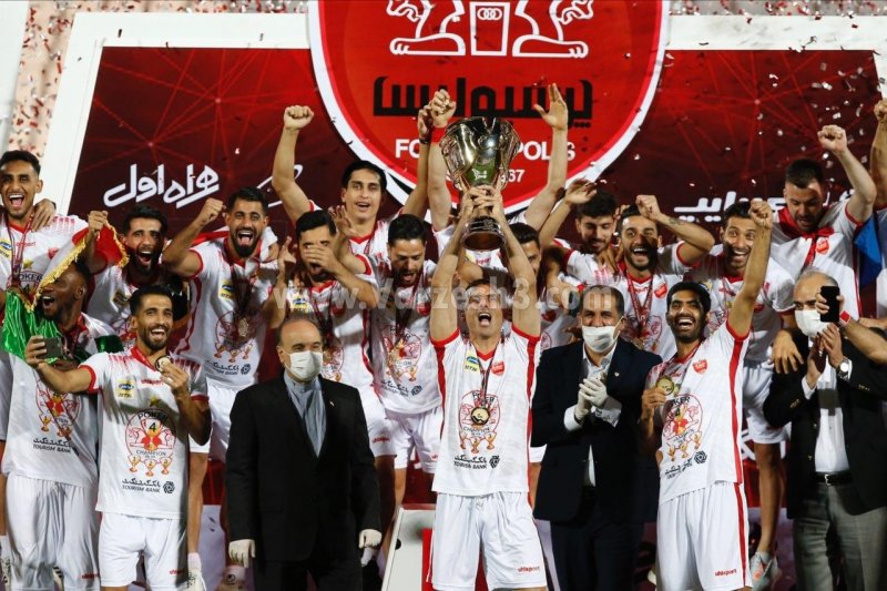 گل گهر برای پرسپولیس تونل قهرمانی میزند