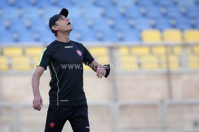 پرسپولیس در انتظار هنرمندی یحیی گلمحمدی!
