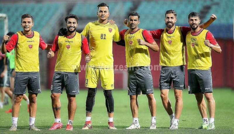 پرسپولیسی‌ها با تست منفی آماده ادامه تمرینات