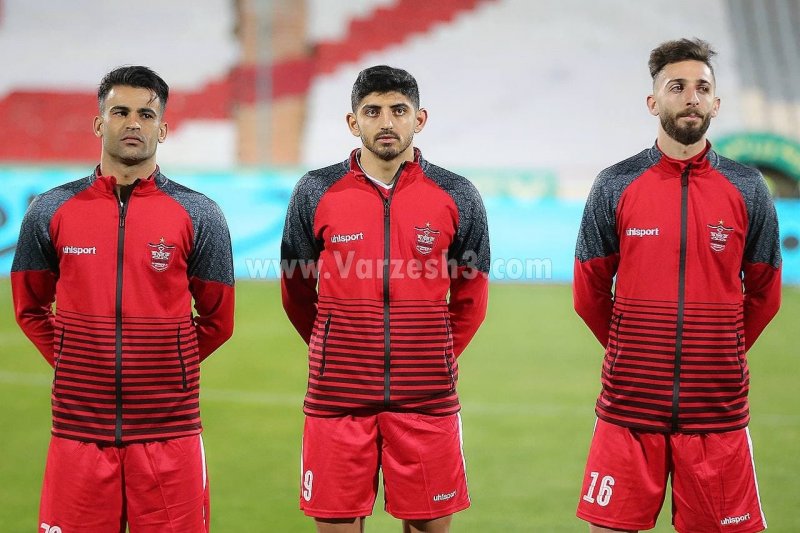 عقب‌تر از پرسپولیس پارسال -تنه‌ به تنه با مدعیان