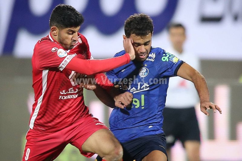 شما بگویید: برد حق استقلال بود یا پرسپولیس؟