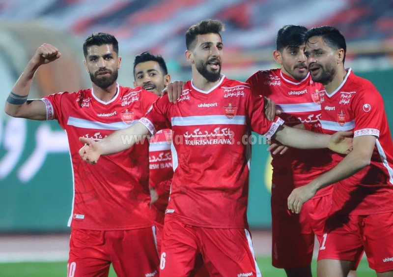  پرسپولیس 1 - فجر صفر؛ یک گل، دو مدعی و سه امتیاز!